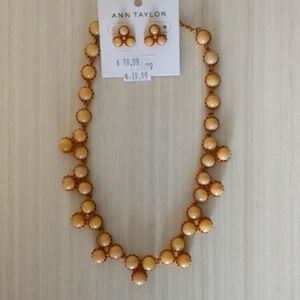 Necklace and earrings set